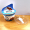 Van de de yoghurtmelk van de voedselrang Beschikbare aangepaste plastic de drankkop met aluminiumfoliedeksel